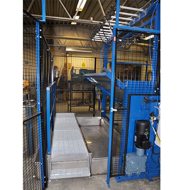 Inspection door and catwalk for cylinder inverter - M239-754-000