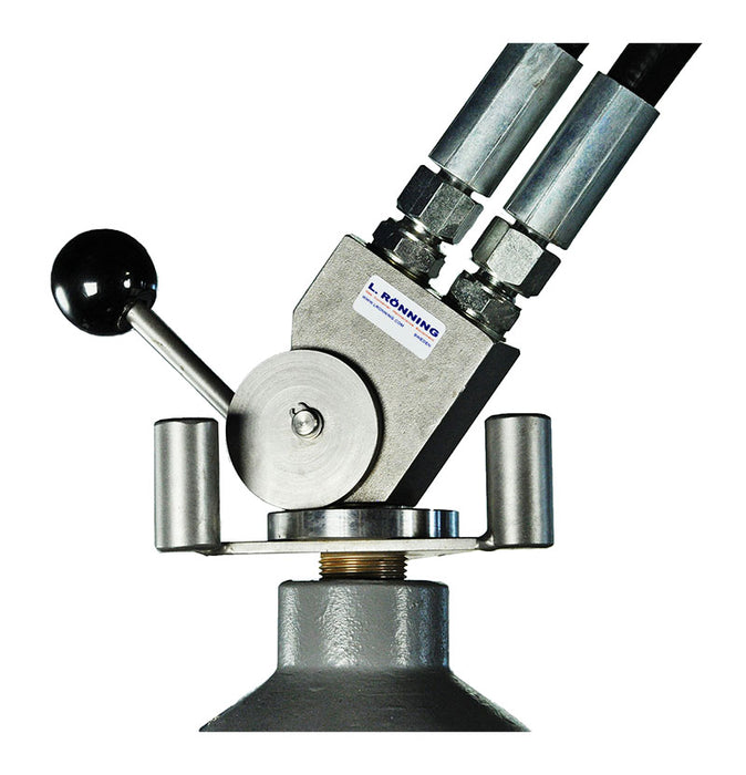 Pressure test unit -  Coaxial filling and test head system – M187-682-006