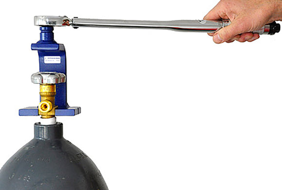 Torque wrench - Gas cylinder handling